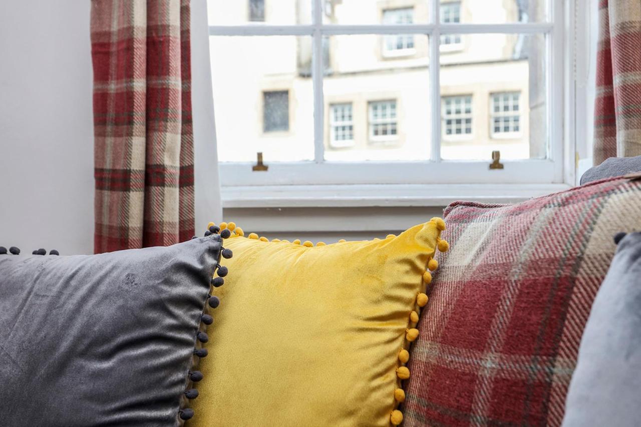 Joivy 1 Bed Flat, Heart Of Grassmarket Edinburgh Dış mekan fotoğraf